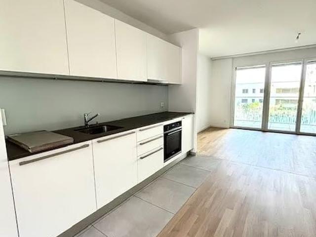 1 Zimmer, 38 m², 3. Stock