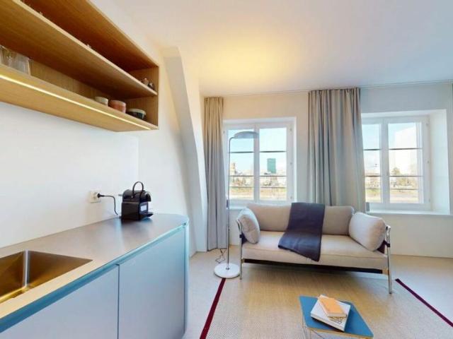 1 Zimmer, 38 m², 4. Stock