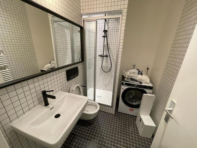 1 Zimmer, 39 m², 1. Stock
