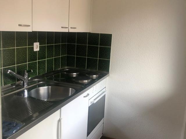 1 Zimmer, 3. Stock
