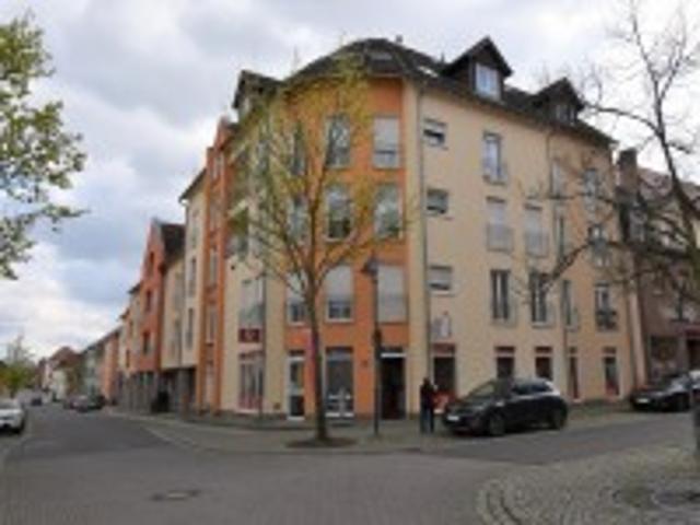 1 Zimmer Wohnung mit Balkon nahe Markt