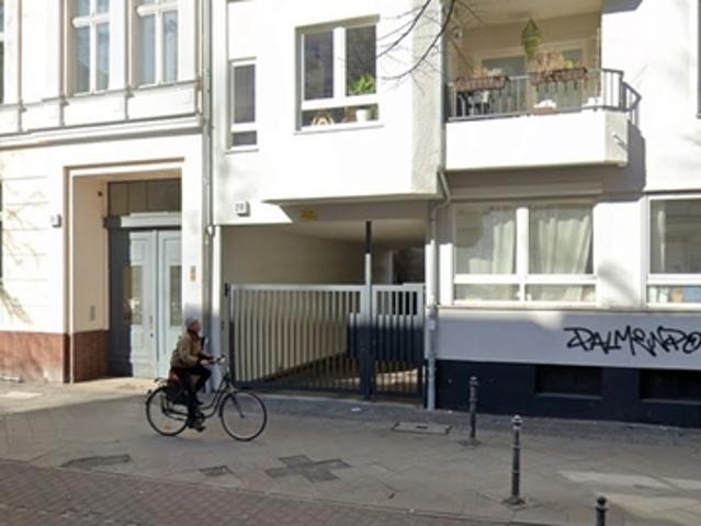 1 Zimmer Wohnung in Berlin Kreuzberg mit Balkon und Stellplatz