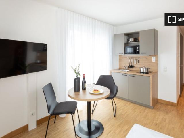 1 Zimmer Wohnung zur Miete in Stuttgart