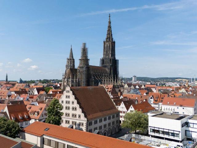 1 ZIMMER APARTMENT IM HERZEN VON ULM!
