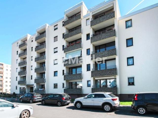 1 Zimmer Apartment mit Loggia in zentraler Lage