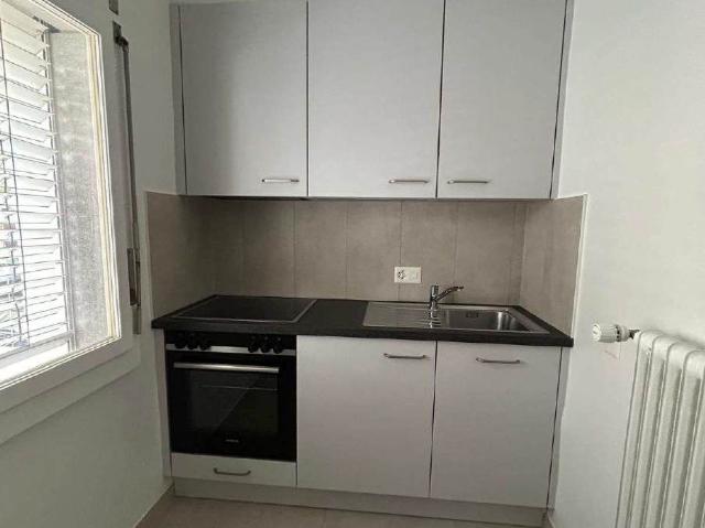 1 Zimmer, EG