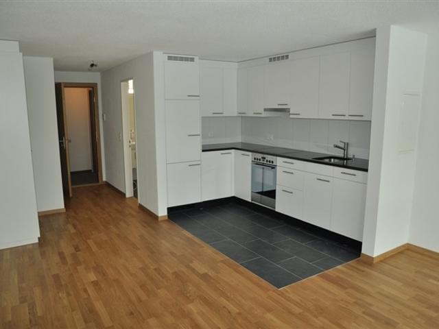 1 Zimmerwohnung mit Balkon in Thun zu vermieten