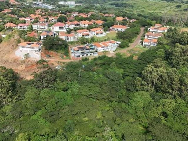 1 042 m² Land available in Port Zimbali