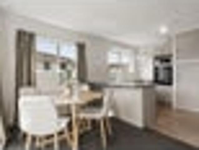 1,051sqm  with Reserve Outlook