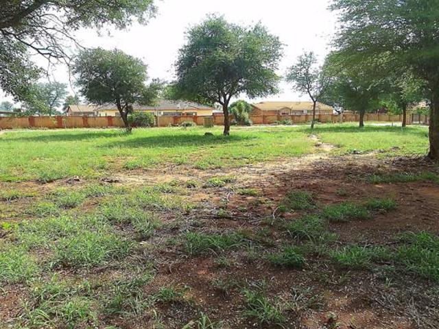 1 056 m² Land available in Lephalale Ellisras