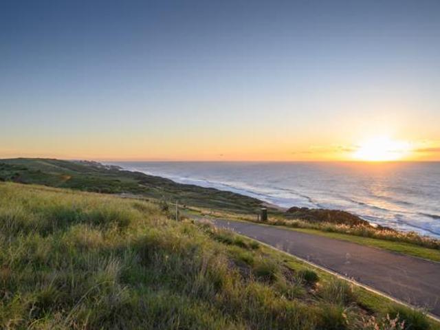 1 070 m² Land available in Seaton Estate