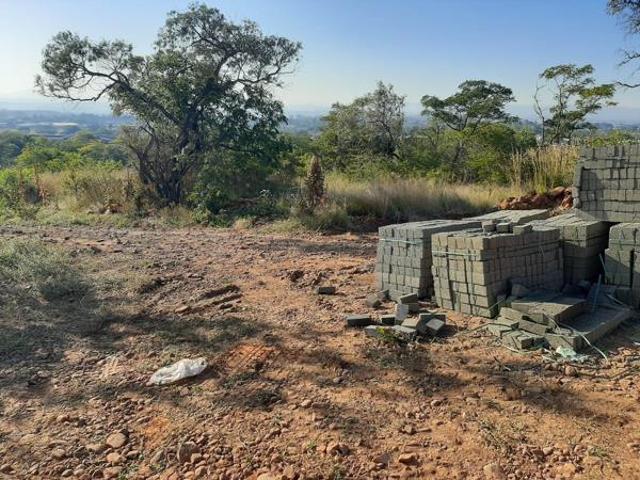 1 072 m² Land available in Cashan