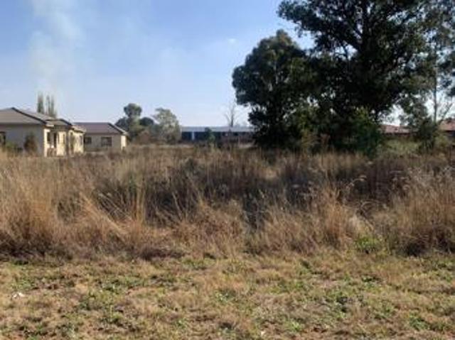 1 097 m² Land available in Henley on Klip