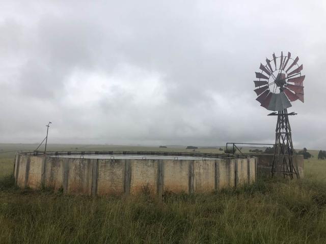 1 000 m² Farm in Dundee