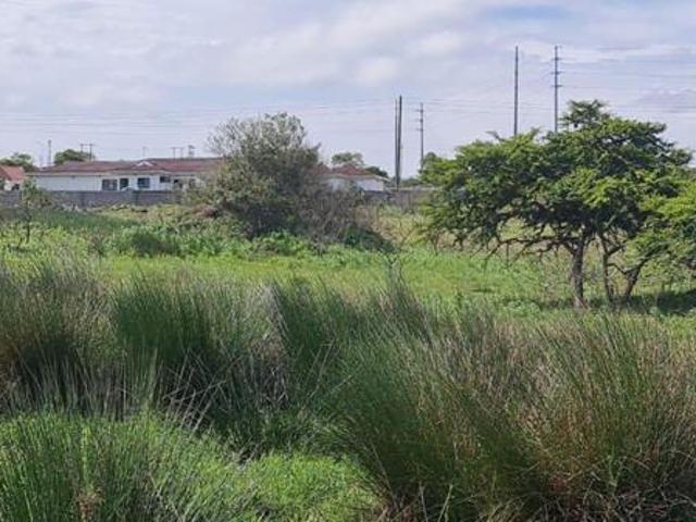 1 000 m² Land available in Mthatha