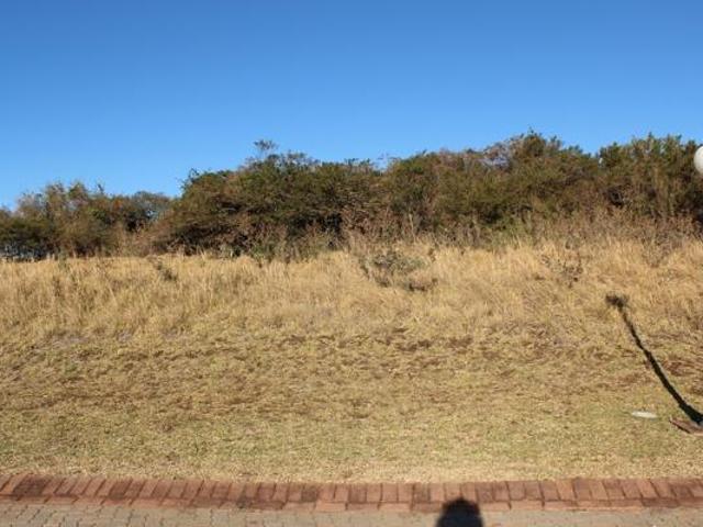 1 000 m² Land available in Khamanga Bay