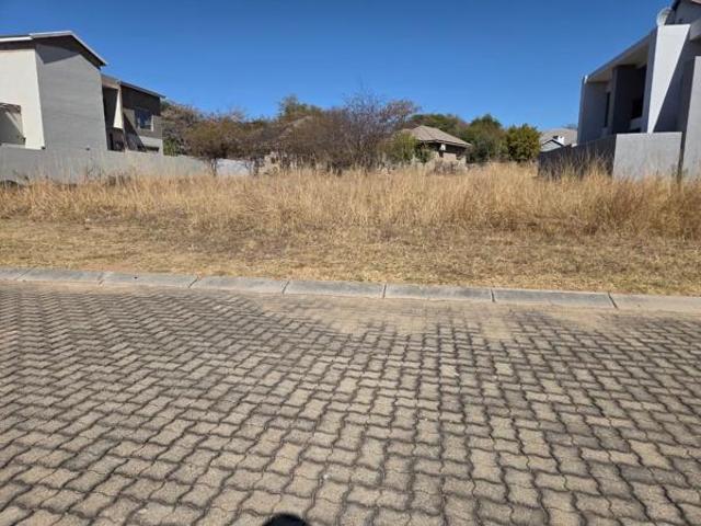 1 000 m² Land available in Koro Creek Golf Estate
