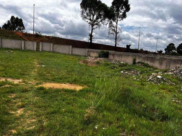 1 000 m² Land available in Tasbet Park Ext 3