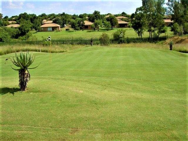 1 000 m² Land available in Vaal Marina