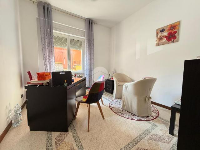 1.000 / mese, 138 Mq Tecnocasa.it 61195611