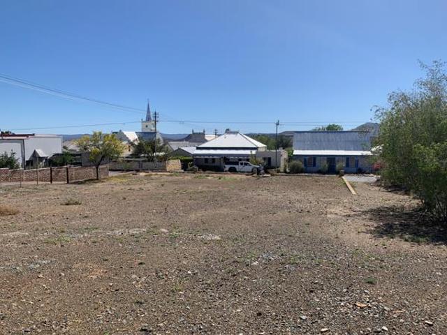 1 007 m² Land available in Prince Albert