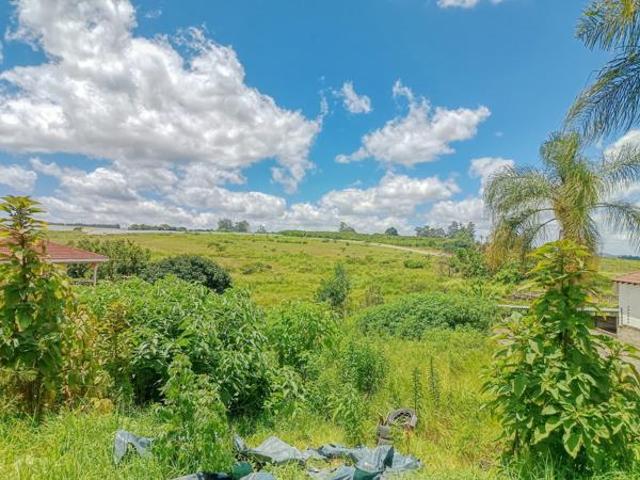 1 006 m² Land available in Kingsview