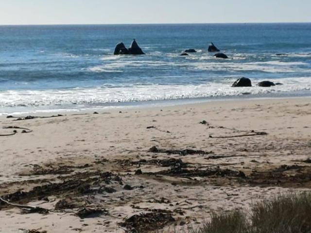1 010 m² Land available in Britannia Bay