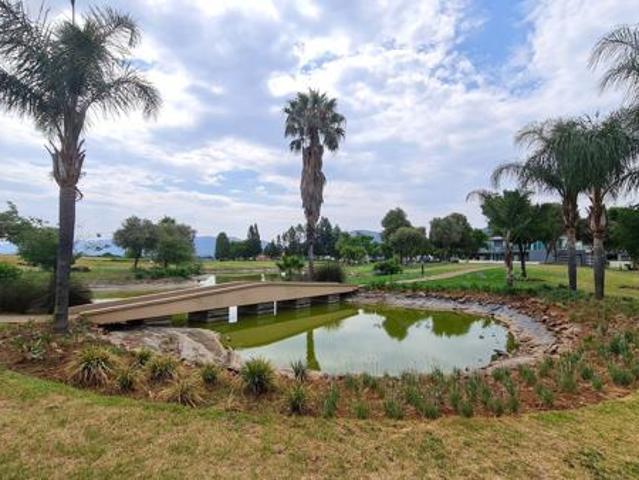 1 012 m² Land available in The Islands Estate