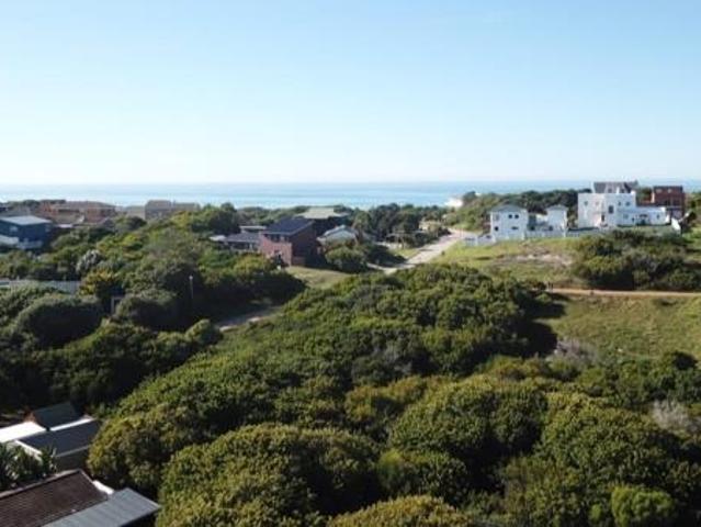1 017 m² Land available in Paradise Beach