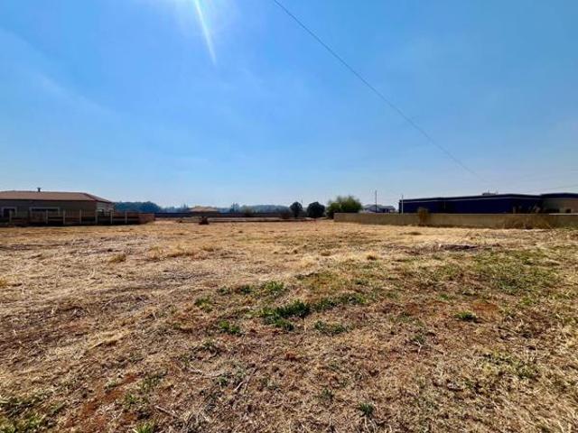 1 016 m² Land available in Henley on Klip