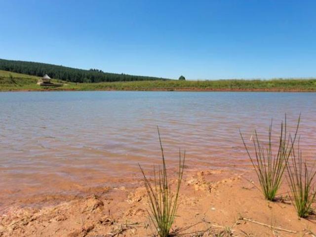 1 021 m² Land available in St Johns Village