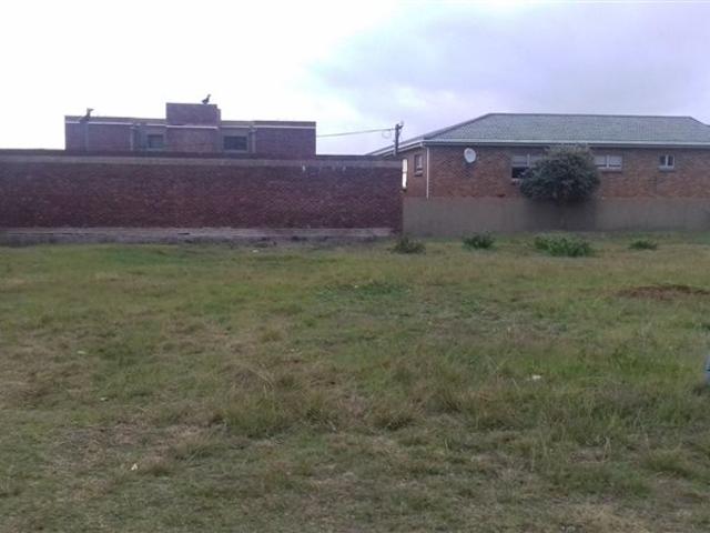 1 022 m² Land available in De Kelders