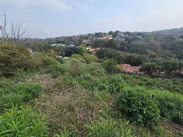 1 025 m² Land available in Ballito Central