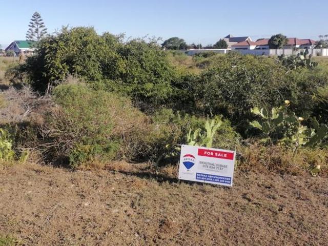 1 034 m² Land available in Colchester