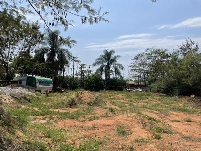 1 035 m² Land available in Aquapark