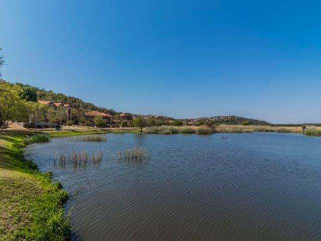 1 038 m² Land available in Xanadu