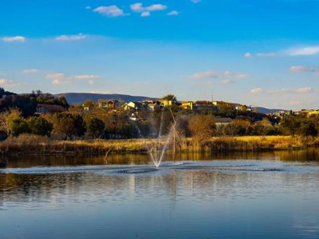 1 038 m² Land available in Xanadu