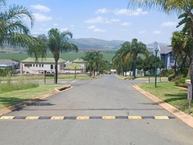 1 140 m² Land available in Kosmos Ridge