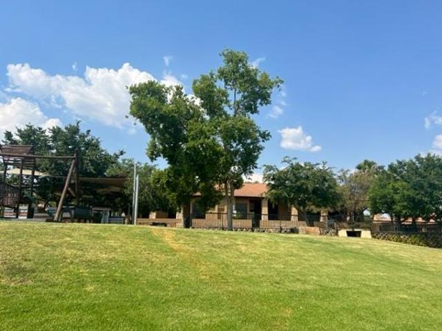 1 147 m² Land available in Birdwood Estate