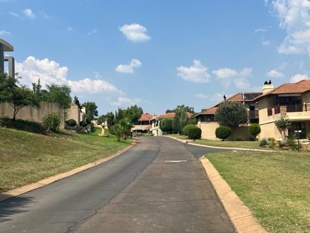1 146 m² Land available in Birdwood Estate