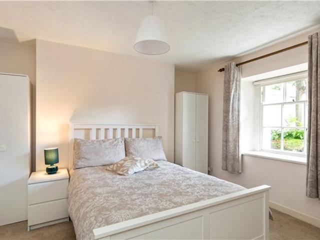 1,150,000 | 78 Carysfort Avenue, Blackrock, Co. Dublin Lisney Sotheby's International Realty Blackrock 5005 MyHome. Ie Residential