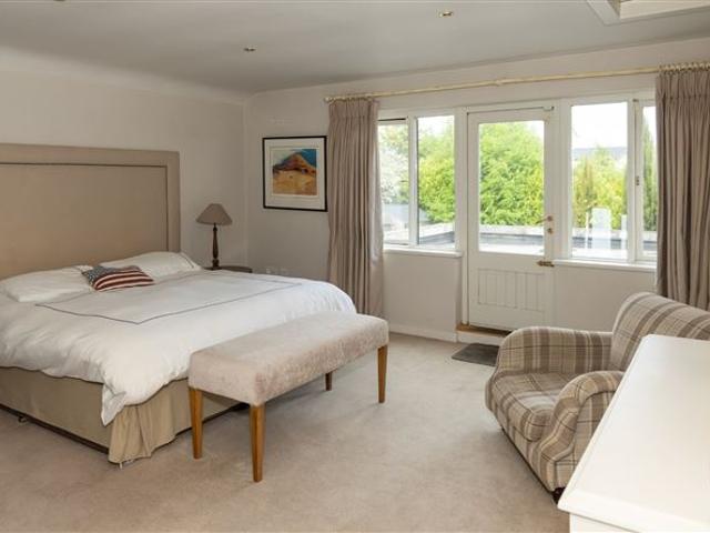 1,150,000 | Silver Birches, Ladytown, Newbridge, Co. Kildare Sherry FitzGerald O'Reilly Naas 5018 MyHome. Ie Residential