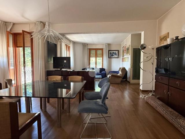 1.150 / mese, 187 Mq Tecnocasa.it 61240130