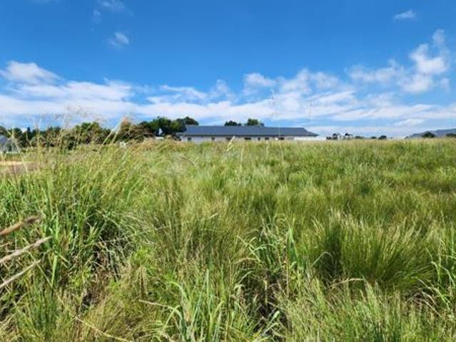 1 156 m² Land available in River Goose Estate