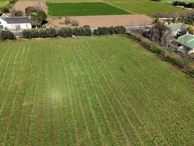 1 159 m² Land available in Montagu