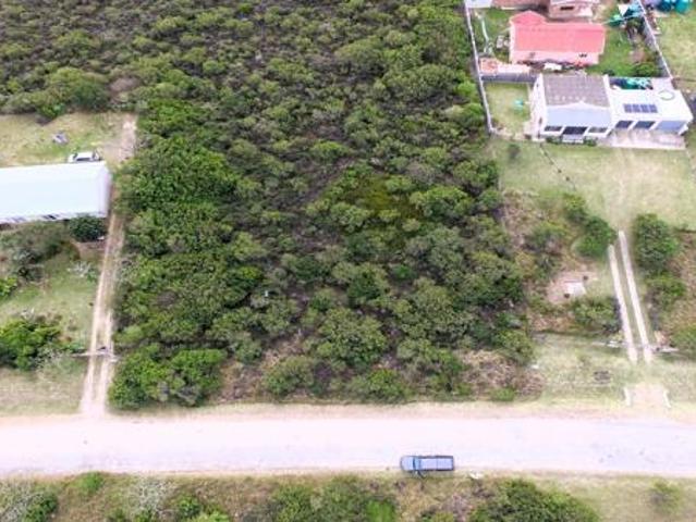 1 159 m² Land available in Boesmansriviermond
