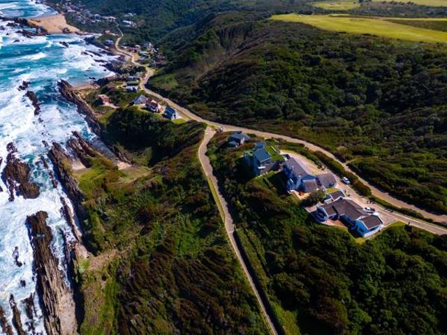 1 163 m² Land available in St Francis Bay Village