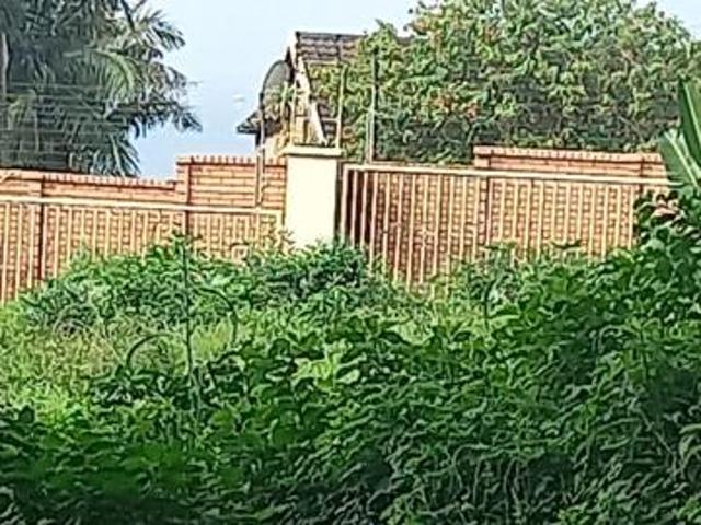 1 167 m² Land available in Zinkwazi Beach