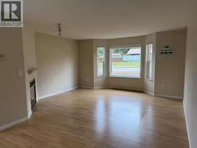 1 1686 Main Street, Smithers, BC, V0J 2N0 Single Family Prop.