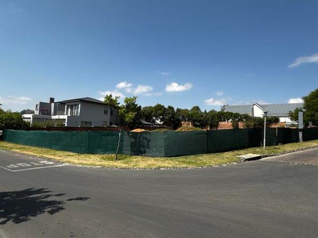 1 168 m² Land available in Waterfall Country Estate
